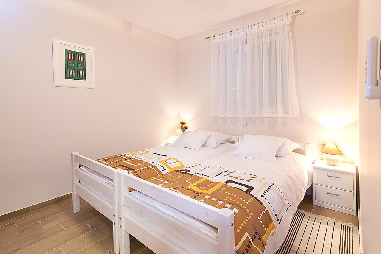 Apartment Ragusa Palace 3 Funjestra Eksteriør bilde